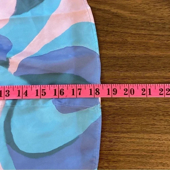 ♥️ ASOS  DESIGN capped sleeve shirt in lilac and blue marble 4 - Picture 7 of 8